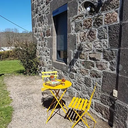 De Suzanne Avec Sauna Privatif * Brommat