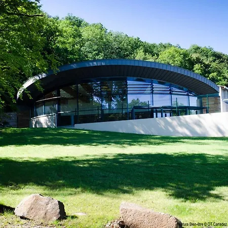 De Suzanne Avec Sauna Privatif Holiday home *