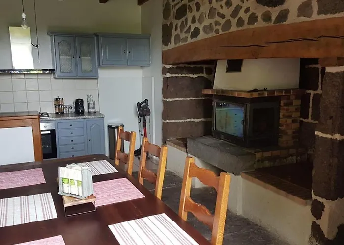 Ferienhaus De Suzanne Avec Sauna Privatif Brommat