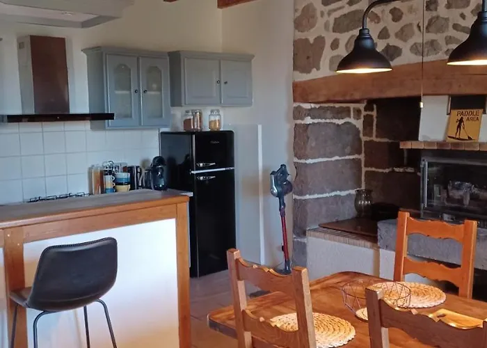 De Suzanne Avec Sauna Privatif Ferienhaus *