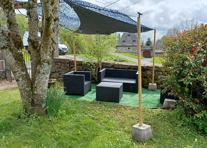 De Suzanne Avec Sauna Privatif Ferienhaus