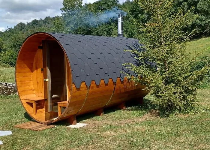 De Suzanne Avec Sauna Privatif Ferienhaus *